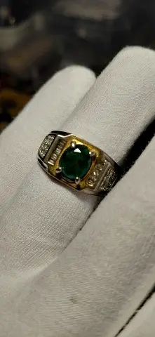 Elegant Natural Emerald and Diamond Ring