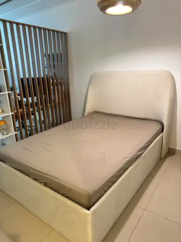 Modern Bed Frame with Smooth Design