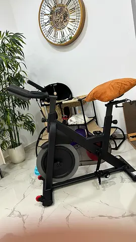 JOROTO Exercise Bike/Spin Bike, Silent Stationary Bike Indoor Cycling Bike for home Gym Cardio
