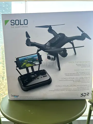 3DR SOLO Drone with Controller