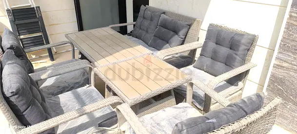 Stylish Outdoor Lounge Set