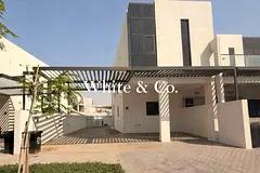 Single Row | Ready to Move In | Spacious