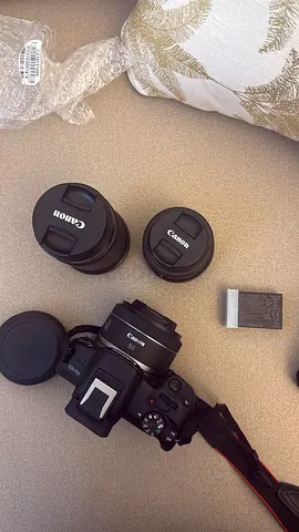 R50 canon mirrorless camera