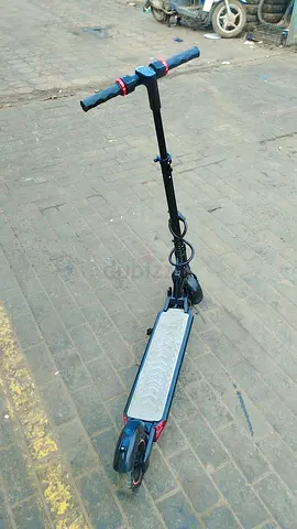 Electric scooty
