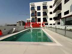 1 Bed Apt | Balcony | Silver Park