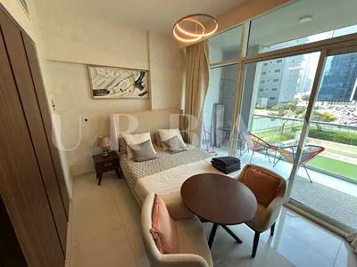 استوديو مفروش | شرفة | مناظر خضراء ووسط المدينة