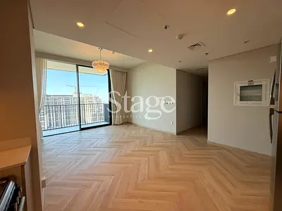 Park View | Close to Mall | Newly Upgraded