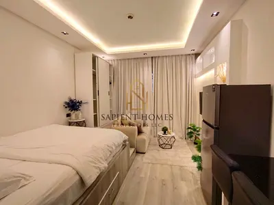 Stylish Living | Pool View | up-to 12 Cheques