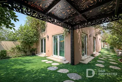 Corner Unit | Near Amenities | Unfurnished