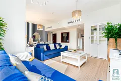 7 Beds / Sea Views / JBR Beach 3 min walk / Family