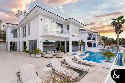 Exclusive - Extended - 5 Bedrooms - Upgraded