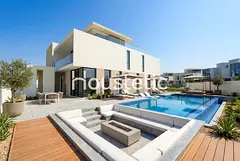 LARGE CORNER PLOT | AREA SPECIALIST | VIEWABLE