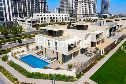 LARGE CORNER PLOT | AREA SPECIALIST | VIEWABLE
