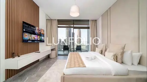 Fully Furnished | High Floor | Canal View
