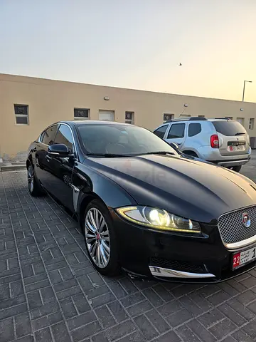 Jaguar XF Premium Luxury 2014 - GCC Specs - Excellent Condition