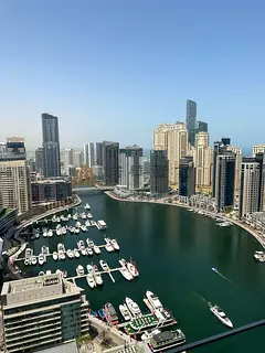 Distress Deal/ Marina View/ High floor