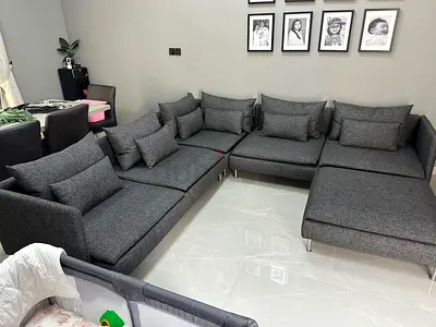 SÖDERHAMN 6-Seater – Sturdy wooden frame ensures long-lasting stability.