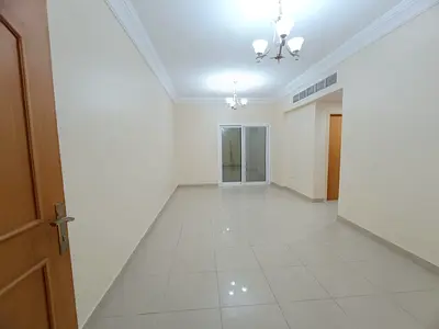 NEAT AND CLEAN FAMILY BUILDING/BALCONY/WARDROBE/SHJ DXB BORDER