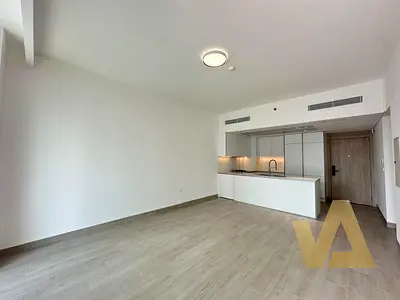 Amazing | Midd floor | Corner unit