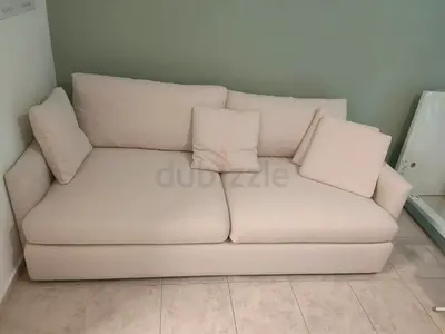 Premium Quality lounge Deep crate and barrel 3 seater sofa