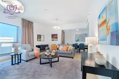High Floor | Partial Marina View | Walk to Beach