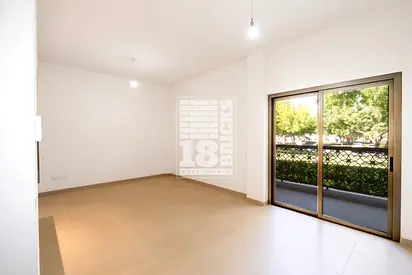 NEWLY RENOVATED | Modern Finishes | Perfect for Family Living