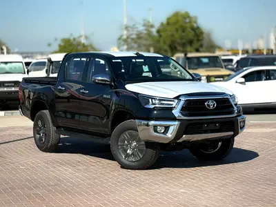 SR5 2.7L Petrol 4WD Push Start Digital AC Export Price @ 118,000 AED