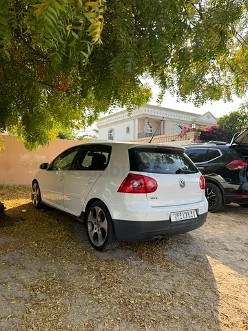 VW Golf gti 2009 .