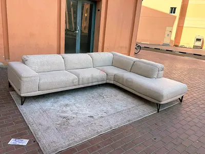 Almost like new condition Natuzzi L shape sofa