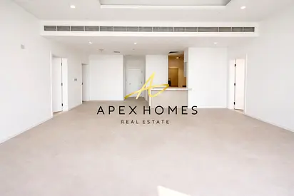 Sea Views | Upgraded and Unfurnished | Vacant