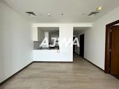 Well Maintained 1-BR | High Floor | Huge Balcony