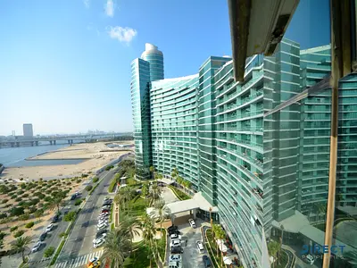 Excellent views | Spacious interior | Vacant