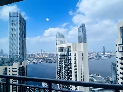 STUNNING SKYLINE CREEK VIEW | VACANT ON TRANSFER