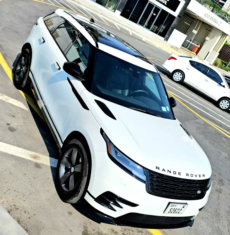 Land Rover Range Rover Velar 2025 — photo 1 of 19