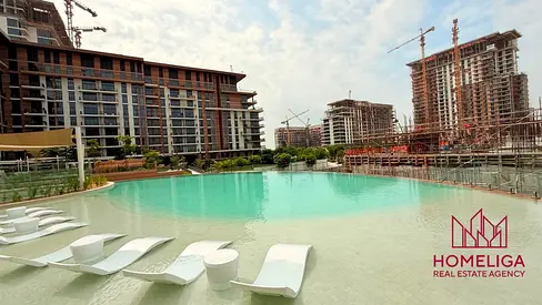 READY TO MOVE IN | LOW FLOOR | BIGGEST LAYOUT