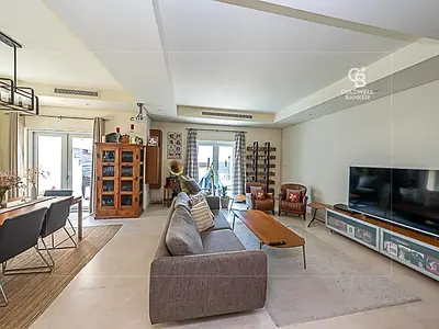 Single Row | Gated Community | Rented