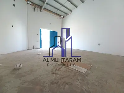 Warehouse Available for Storage Roadside Location