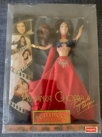 BOLLYWOOD India Legends PRIYANKA CHOPRA Funskool Collectors Doll 2006
