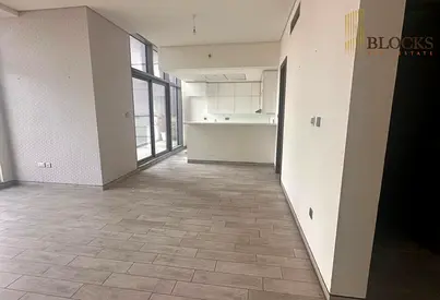 2BR+Maids Room | 2 Parkings | Burj View