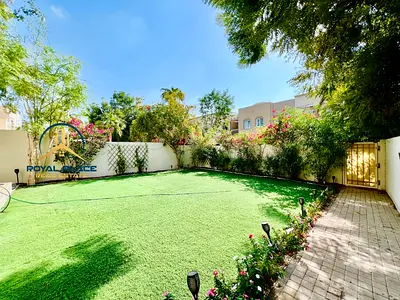 Available | Family Villa | Quiet Location | VACANT