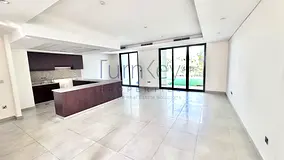 Three bedroom plus miadroom | spacious | book now