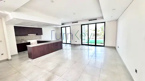 Three bedroom plus miadroom | spacious | book now