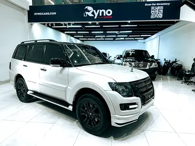 AED 1,300 // 20%DP // 2020 Mitsubishi Pajero Signature Edition 3.8L V6