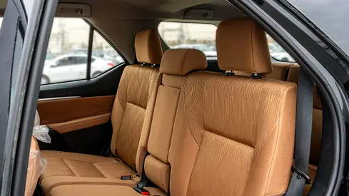 Toyota Fortuner, миниатюра 16