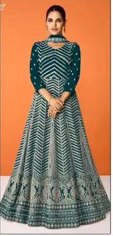 Elegant Traditional Dress