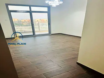 2 Plus study | Spacious | Near Metro | Pool View