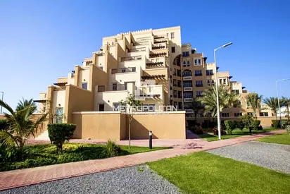 Fully Furnished | Ready to Move | Sea View