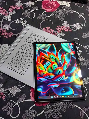 ENG/Arabic - Microsoft Surface Book 2 (6gb NVidia Graphics) 15 inch Gaming Laptop Workstation Studio