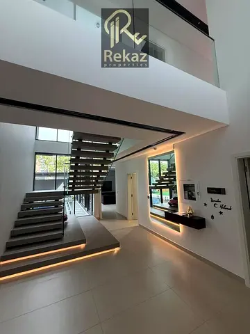 Luxury 4-Bedroom Villa with Private Pool for Rent –