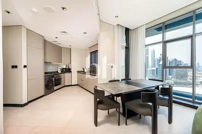 Stunning 2 Bedroom | Burj Khalifa and Canal View